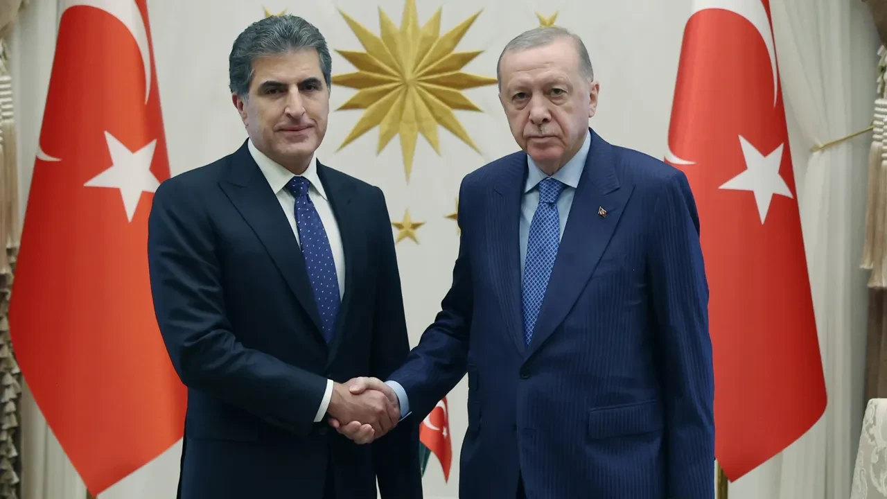 Cumhurbaşkanı Erdoğan'dan Külliye'de kritik temas!