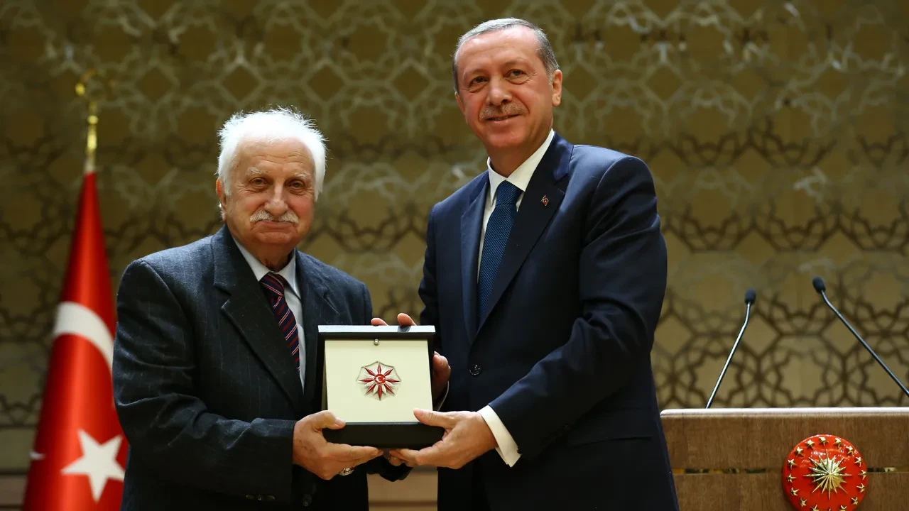 Cumhurbaşkanı Erdoğan'dan neyzen Niyazi Sayın için taziye mesajı! 'Büyük üzüntü duydum'