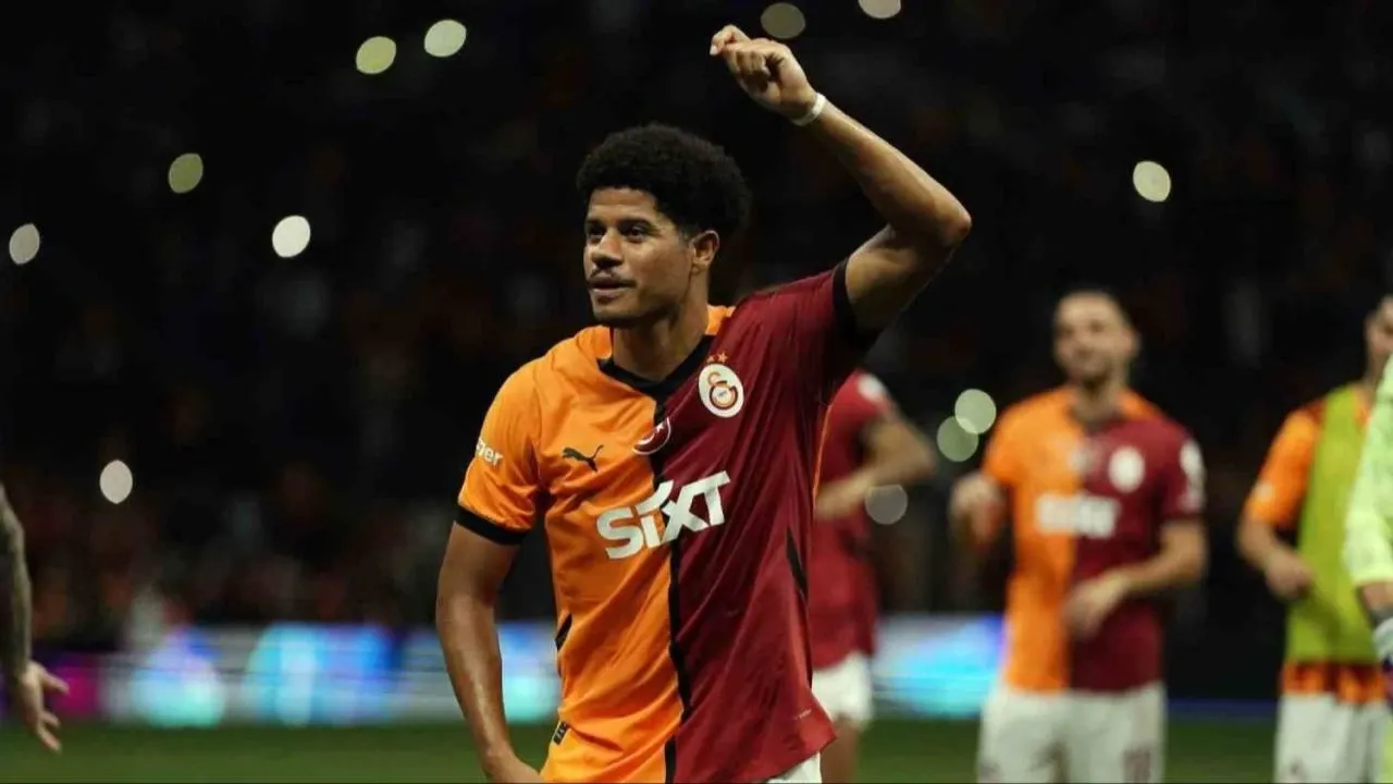 Galatasaray'da sessiz kriz! Formasını kaptırdı, gözden düştü