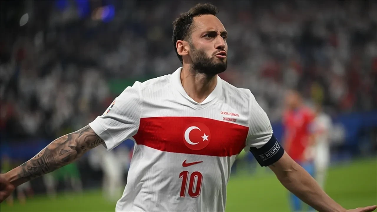 Hakan Çalhanoğlu rekora gidiyor! A Milli Takım formasıyla "dalya" diyecek