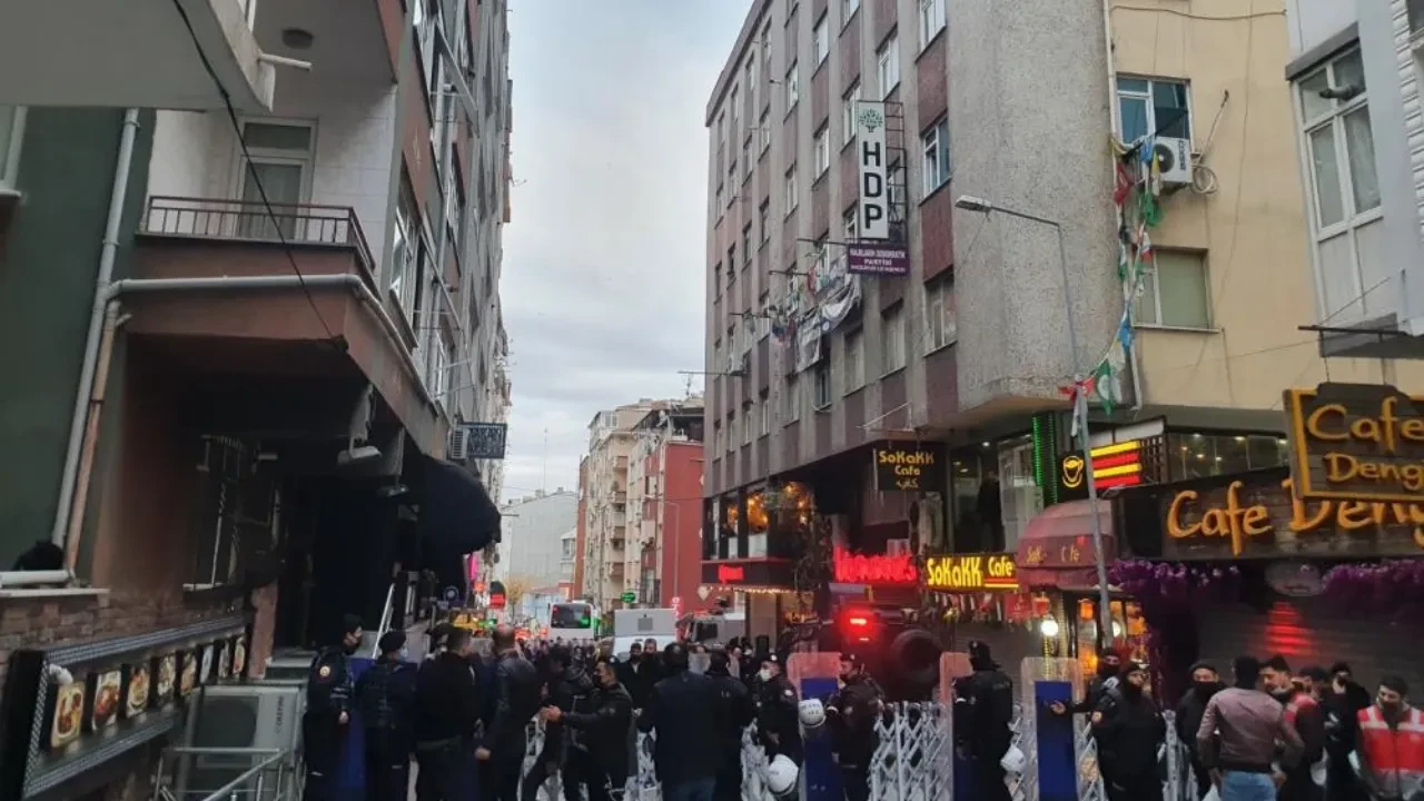 HDP ilçe binasına silahla giren sanığın yargılandığı davada karar