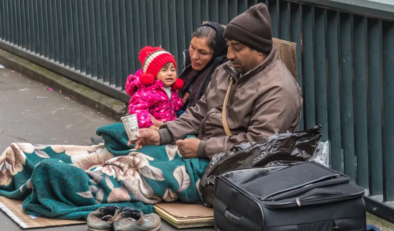 İngiltere sınıfta kaldı! Evsizlik krizi rekor seviyeye ulaştı: Her gün 4 kişi öüyor