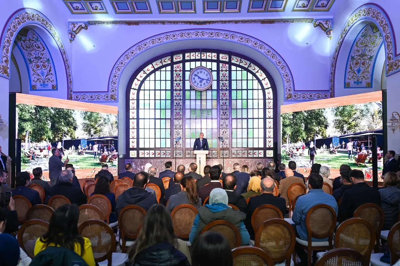 Haydarpaşa ve Sirkeci Garı yeniden hayat buluyor! Yeni kültür sanat adası olacak 