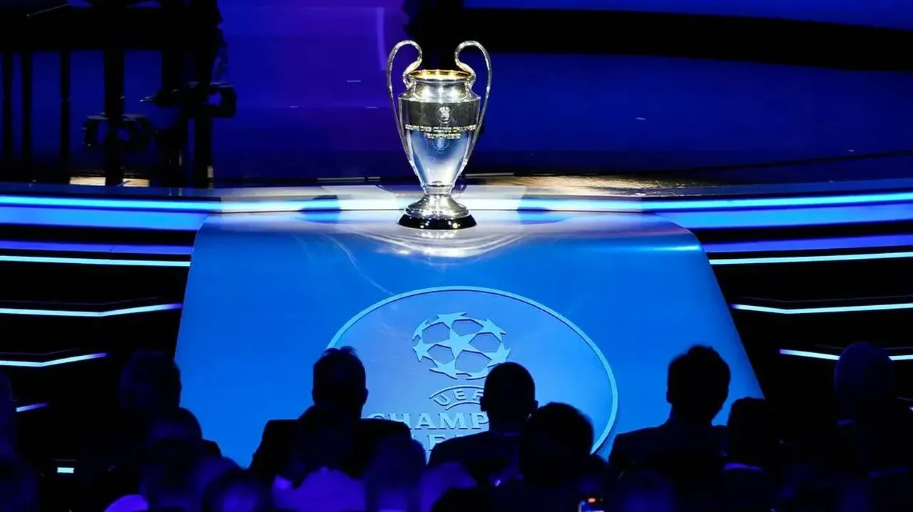 Netflix, Şampiyonlar Ligi'ni istiyor! Yayın devi rotayı yeşil sahalara çevirdi