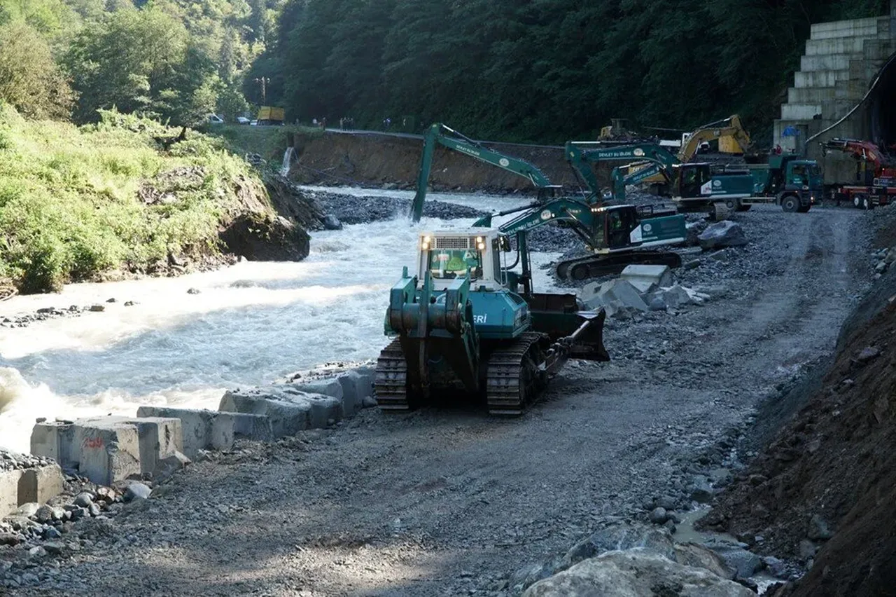 Rize'deki sel felaketinin bilançosu ağır! 