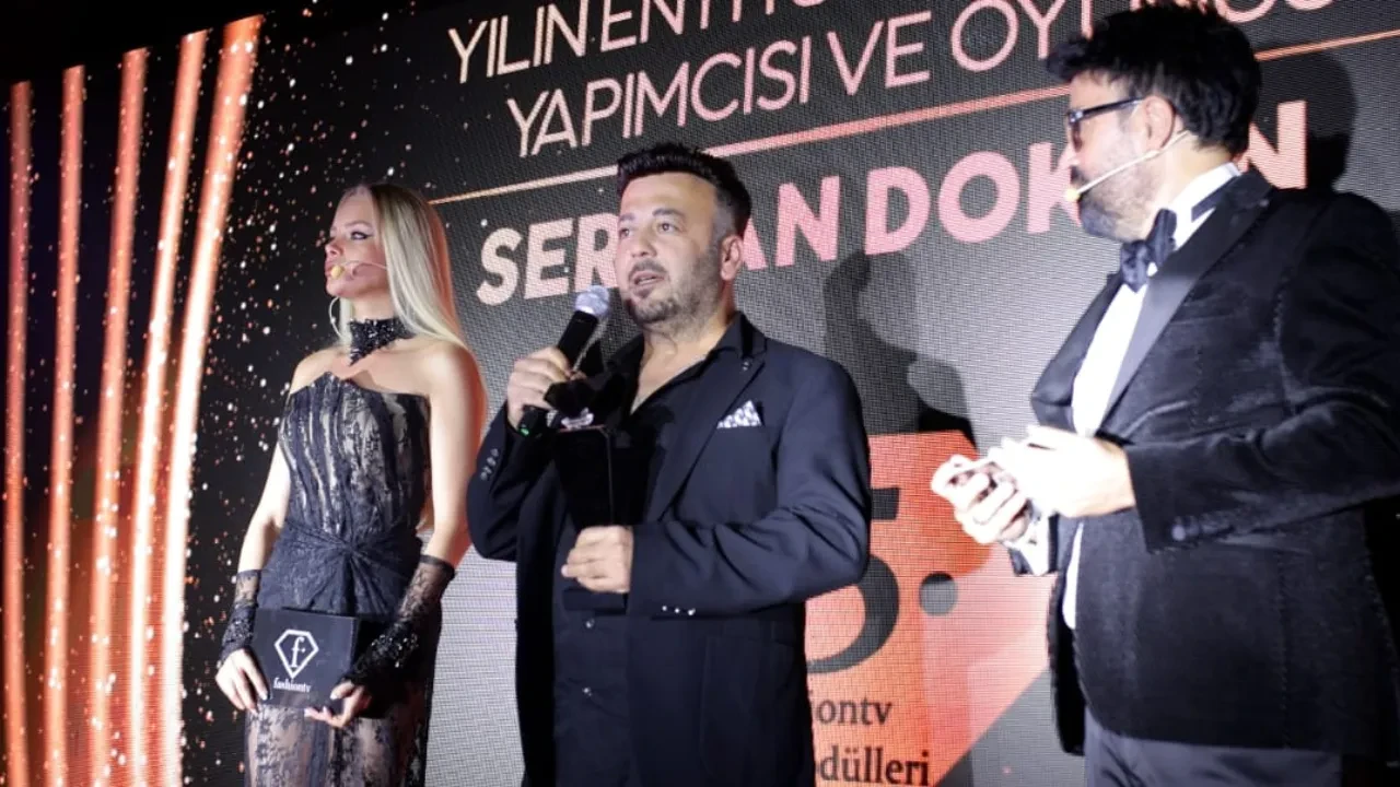 Serkan Dokan’a “Yılın En Duyarlı Yapımcı ve Oyuncusu” ödülü