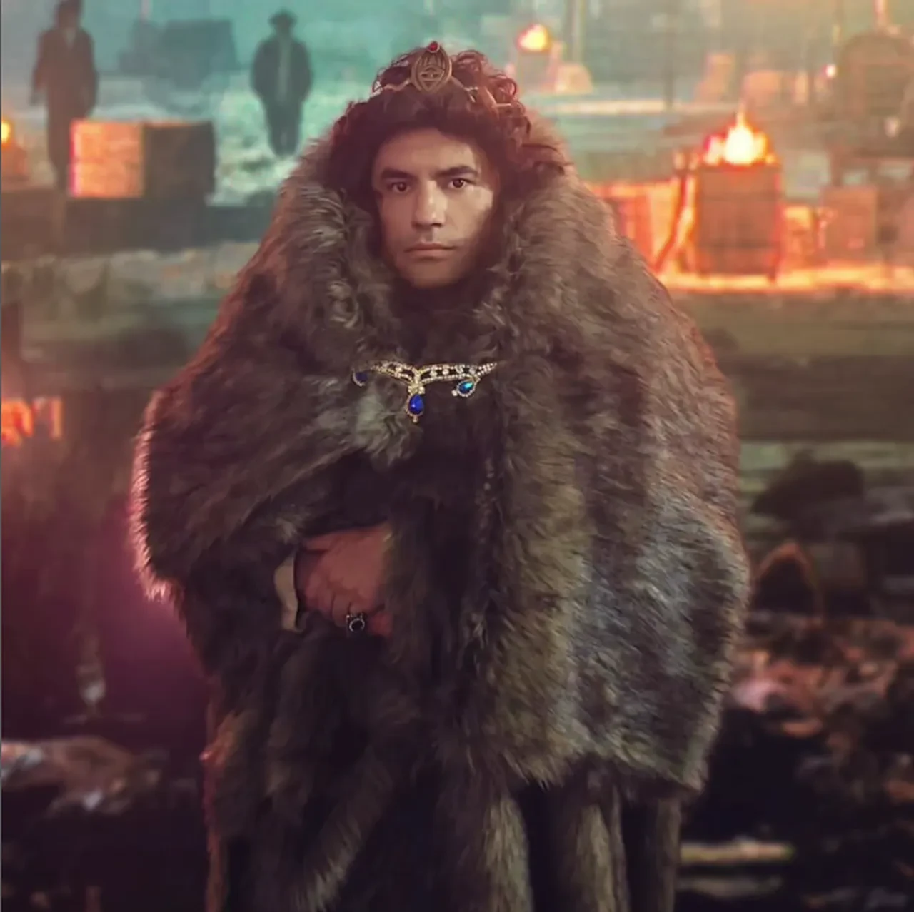 The Traitors Türkiye'nin sunucu Giray Altınok oldu