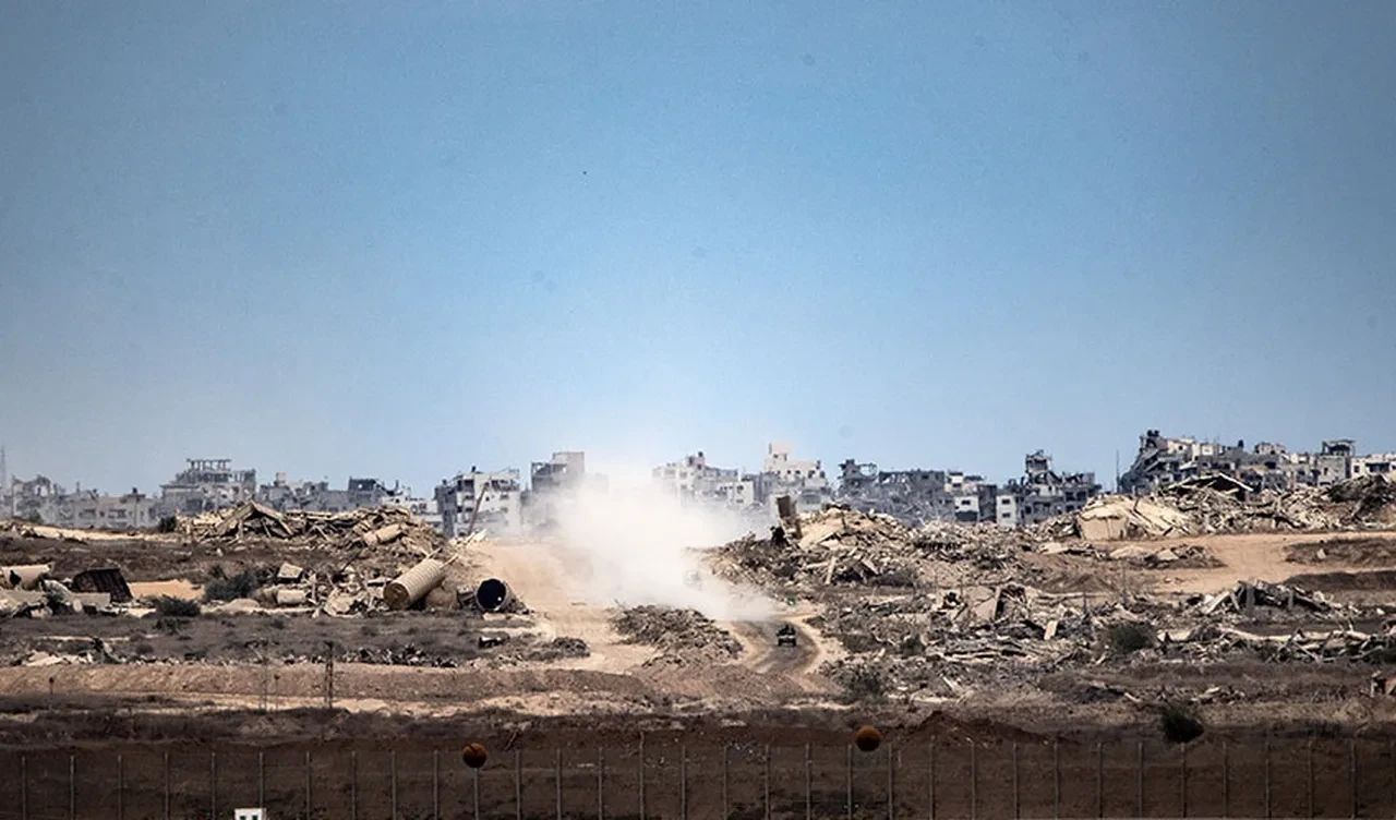 Trump ateşkesi duyurdu, İsrail çok geçmeden ihlal etti! Gazze'ye yoğun hava saldırısı