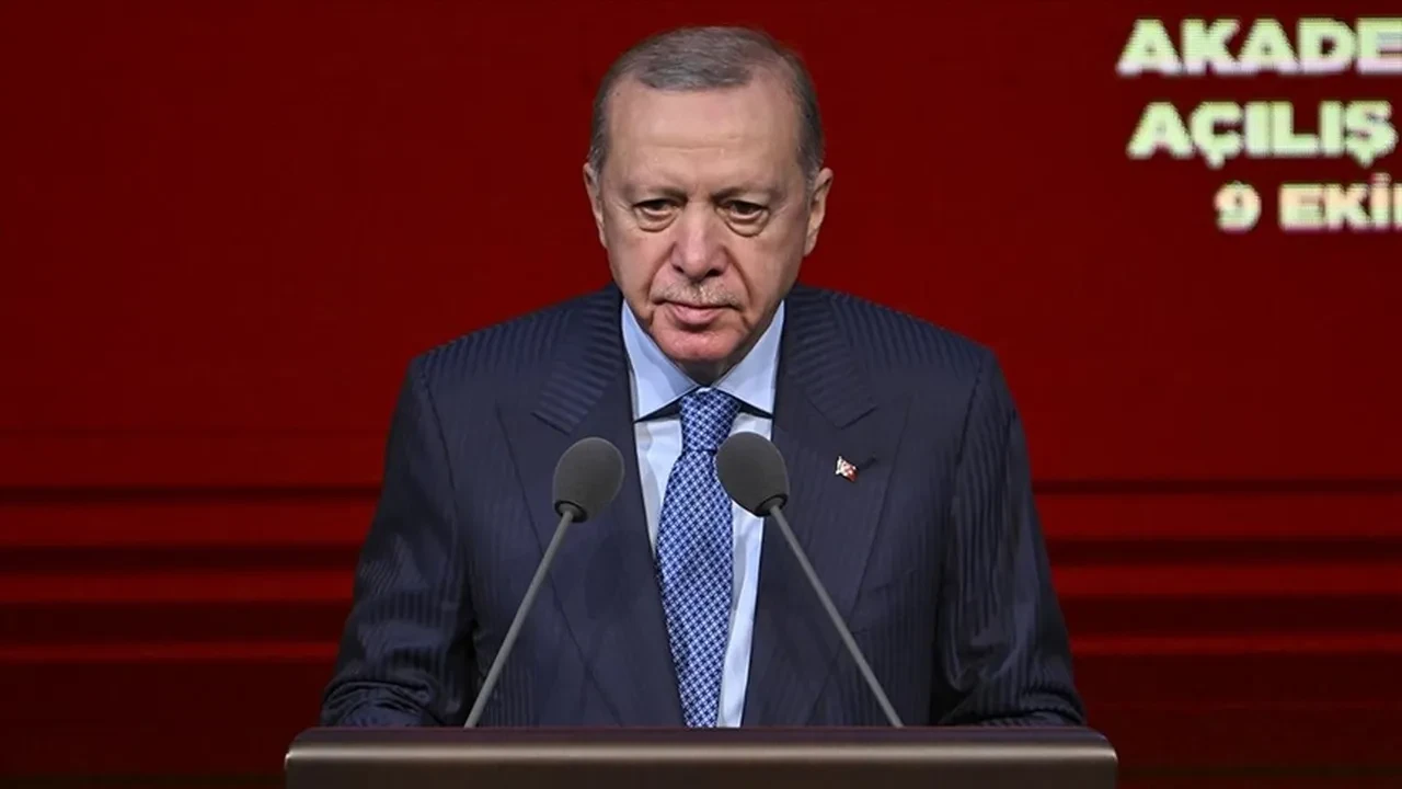 Üniversiteler 3 yıla mı düşecek? Cumhurbaşkanı Erdoğan 2025-2026 Yükseköğretim Akademik Yıl Açılış Töreni'nde konuştu