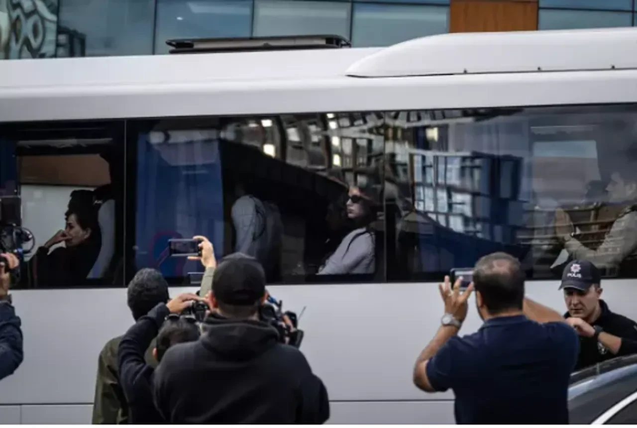 Uyuşturucu operasyonunda ifade veren Duygu Özaslan ilk kez konuştu