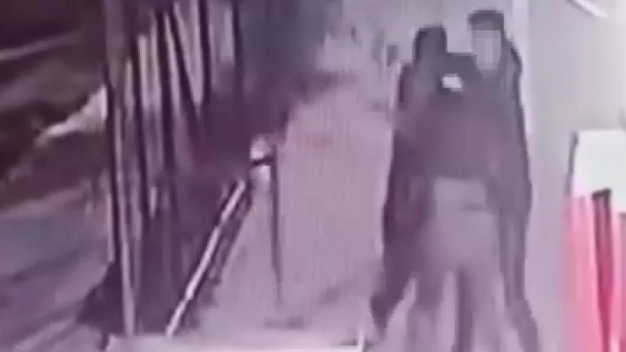 Adana'da kanlı bıçaklı kavgada yeni gelişme! Küçük failler gözaltına alındı