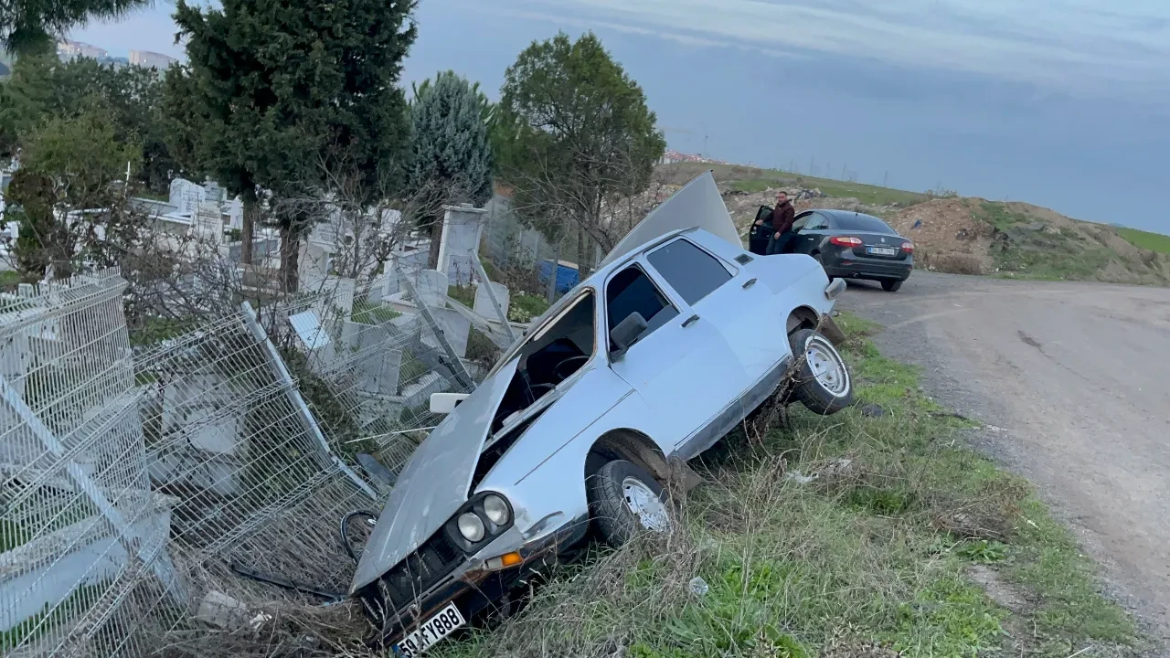 Alkollü sürücüden bir garip kaza hikayesi! Önce arabayla mezarlığa uçtu, sonra kaçtı, sonra geri geldi