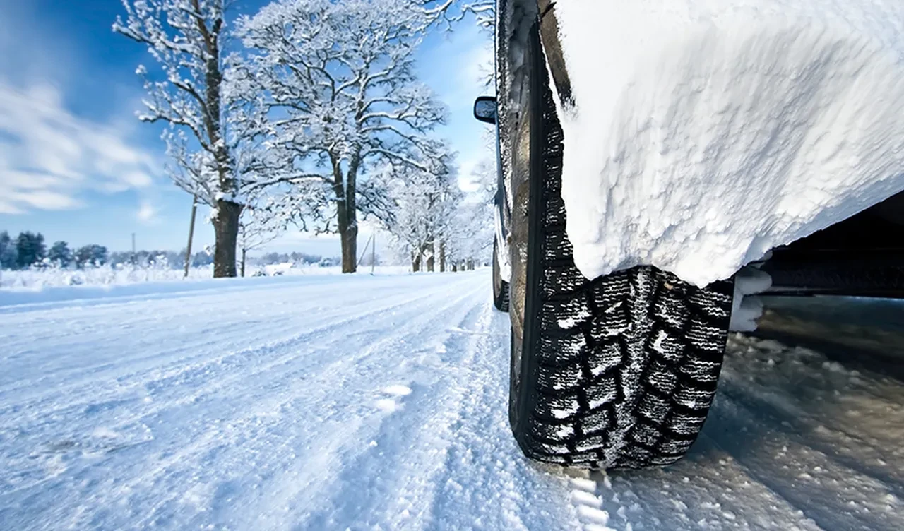 Araç sürücüleri dikkat! Kış lastiği uygulaması erkene çekildi, tarih belli oldu