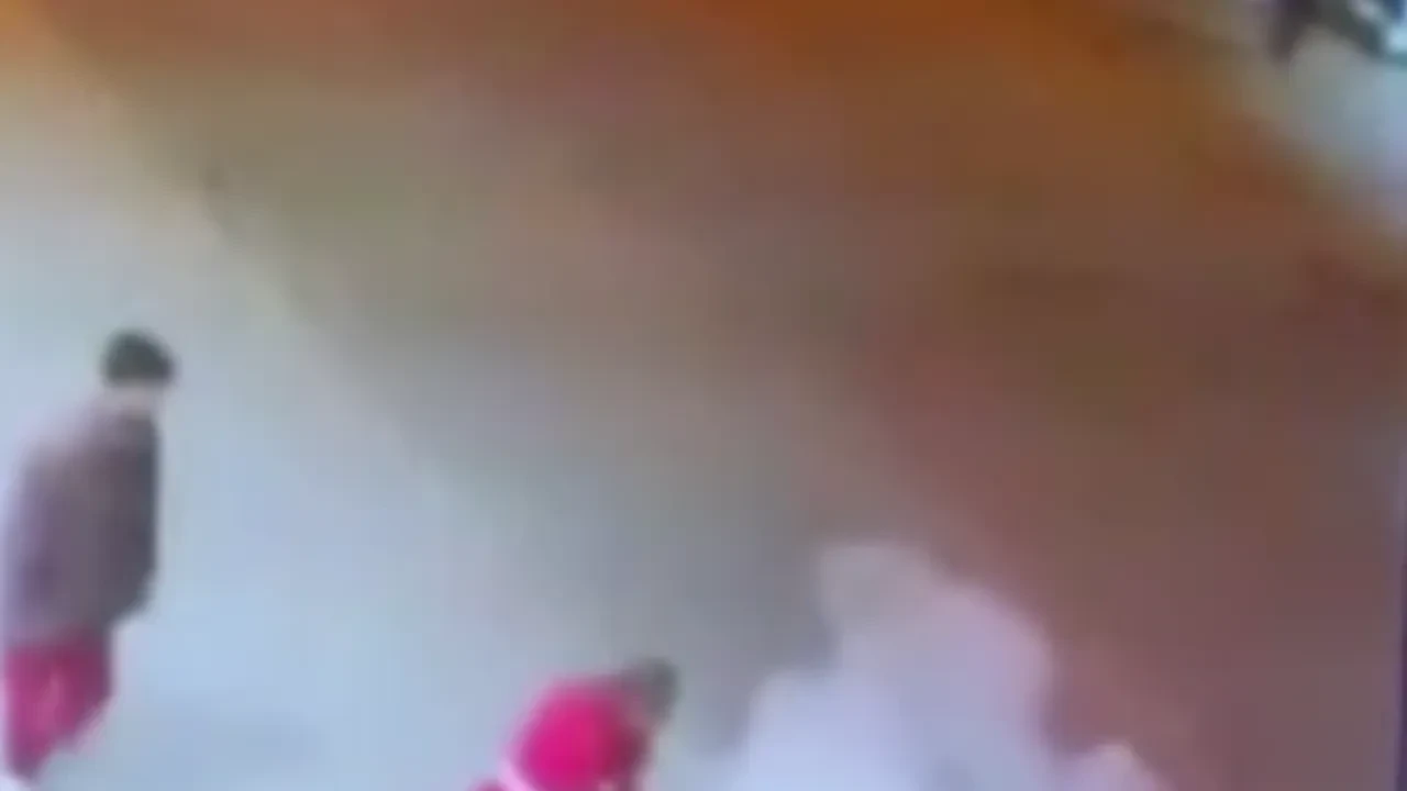 Bursa'da dehşete düşüren kaza! Alev aldı, akaryakıt istasyonuna devrildi