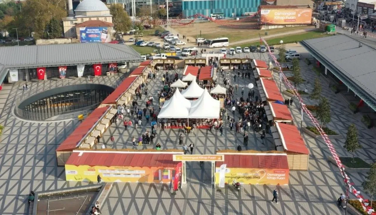 Bursa'daki kitapseverlere nefes olacak Osmangazi Kitap Fuarı açıldı