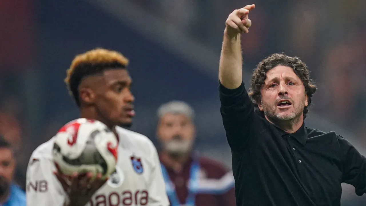 Fatih Tekke camiaya seslendi: 