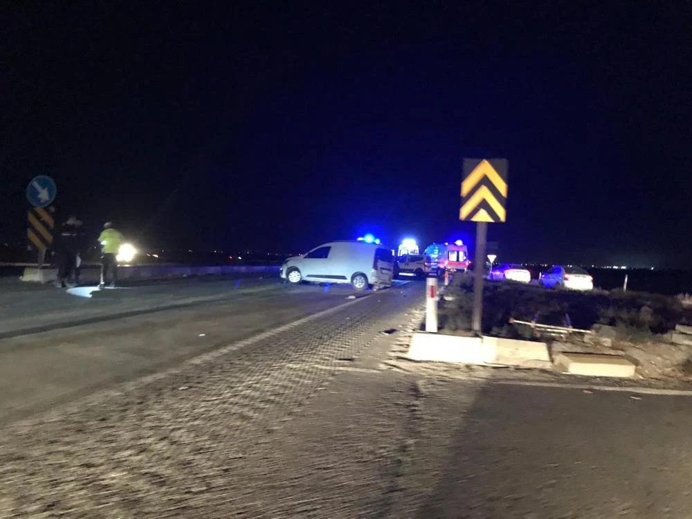 Konya’da üç araç çarpıştı: 6 kişi yaralandı