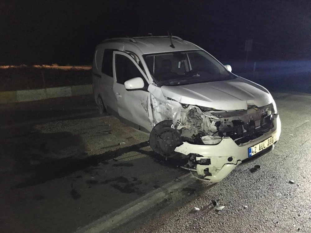 Konya’da üç araç çarpıştı: 6 kişi yaralandı