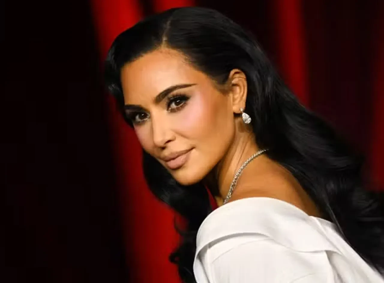 Kim Kardashian "Ay'a iniş yapılmadı" dedi, NASA'dan cevap gecikmedi