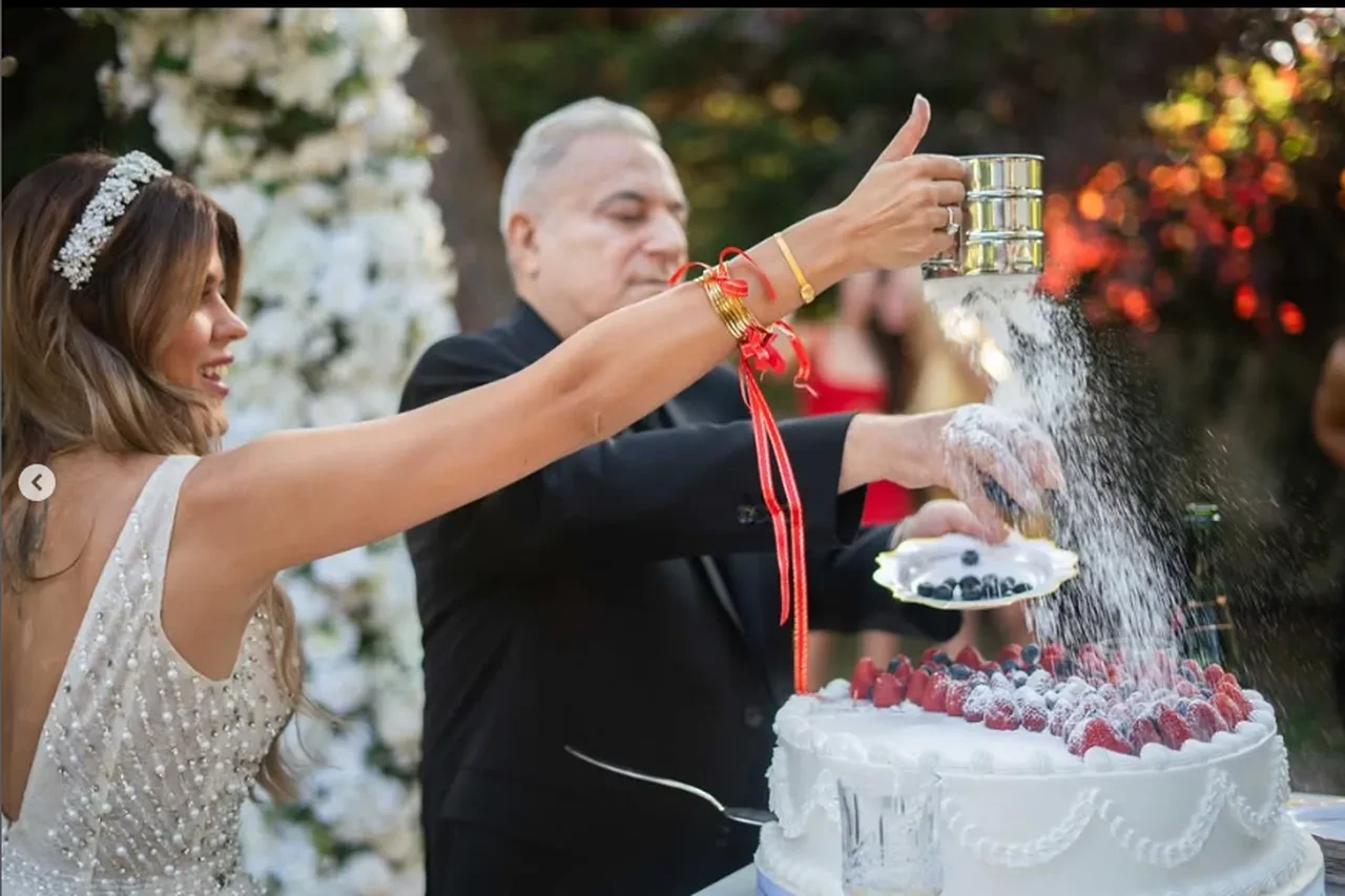 Mehmet Ali Erbil'in eşi Gülseren Ceylan gözünü Buse Varol'un koltuğuna dikti "Mali'yi fethettim, sıra televizyonlarda"