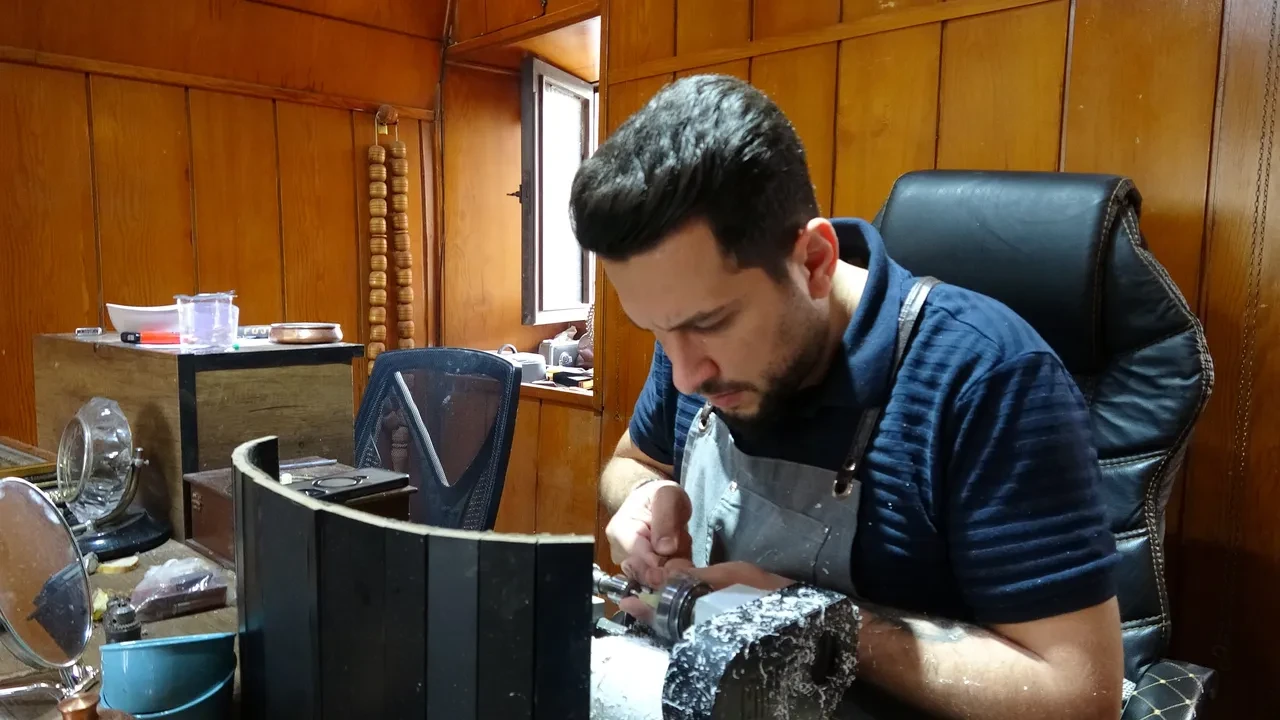 Otomobille bile takas ediliyor! Fiyatları dudak uçuklatıyor: Osmanlı'dan kalma