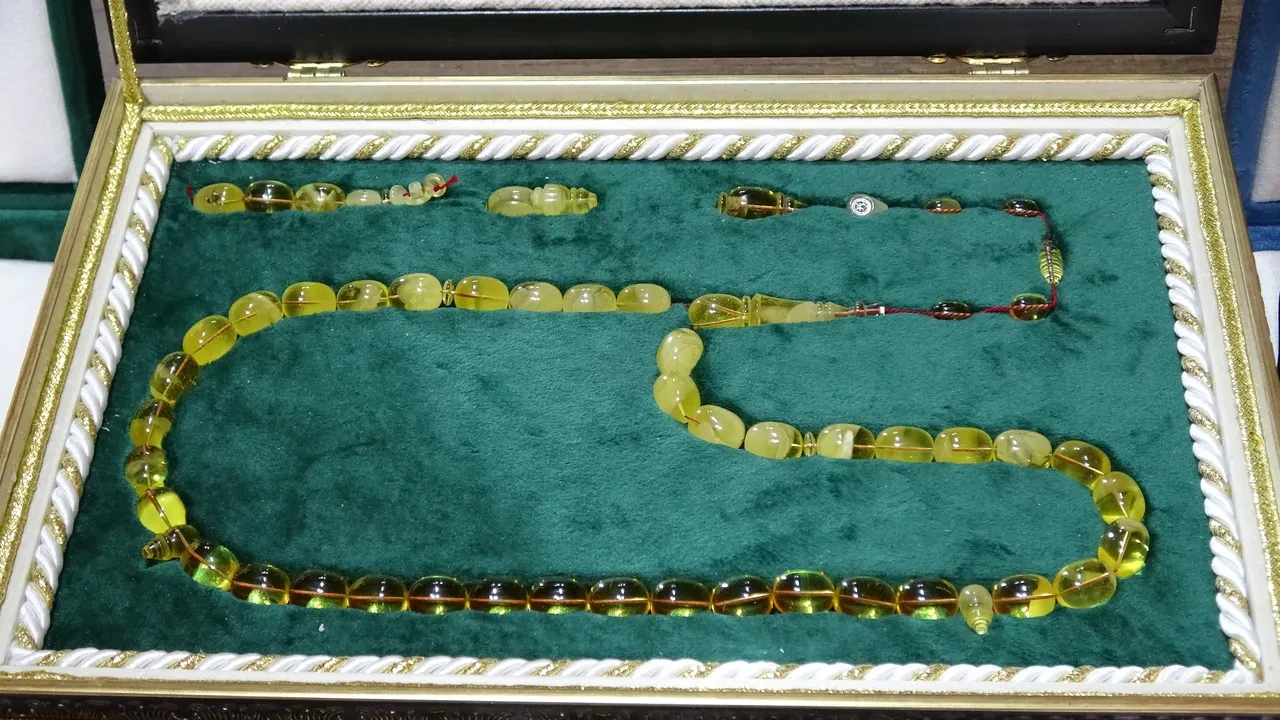 Otomobille bile takas ediliyor! Fiyatları dudak uçuklatıyor: Osmanlı'dan kalma