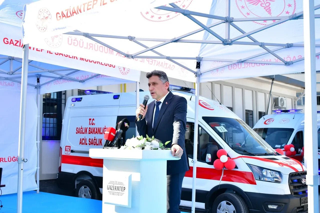 Sağlık Bakanlığı'ndan Gaziantep’e 16 yeni ambulans