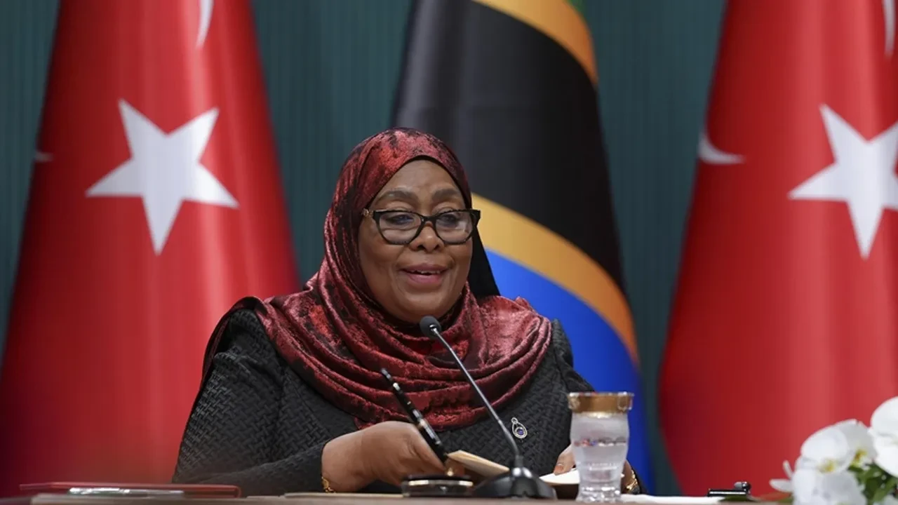 Tanzanya'da seçim sonuçlandı! Samia Suluhu Hassan tekrar cumhurbaşkanı seçildi