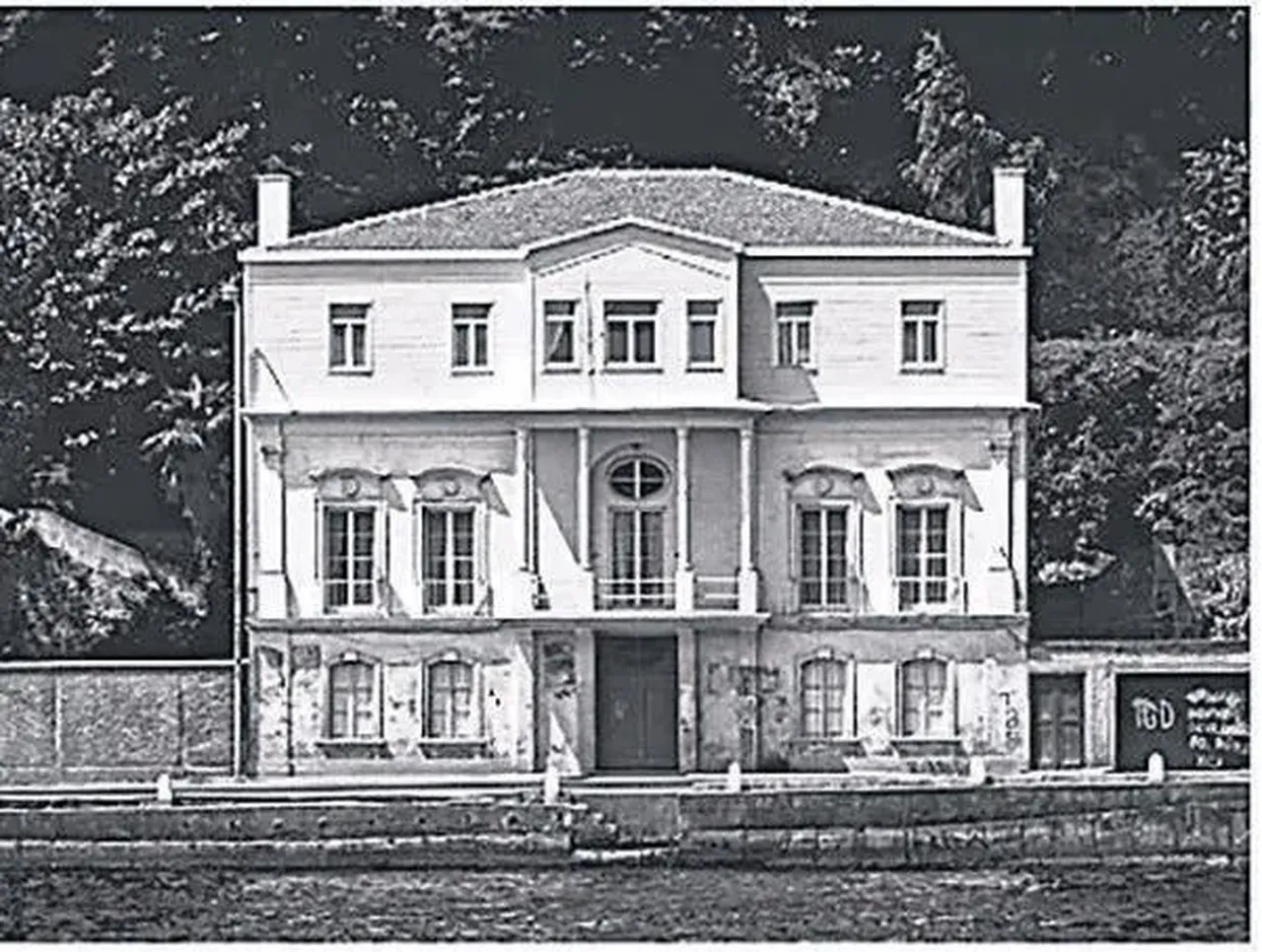 Yıllardır süren dava sonuçlandı! Boğaz'daki 200 yıllık yalı mirasçılara kaldı: Osmanlı'dan Cumhuriyet'e uzanan hikaye