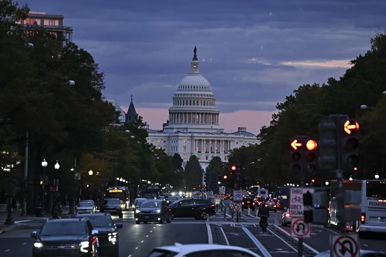 ABD'de bütçe krizi aşıldı: Hükümet yeniden açılıyor