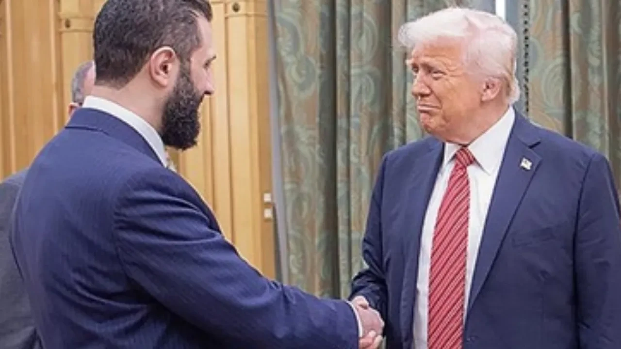 ABD'de tarihte bir ilk: Kritik Trump ve Şara görüşmesi başladı