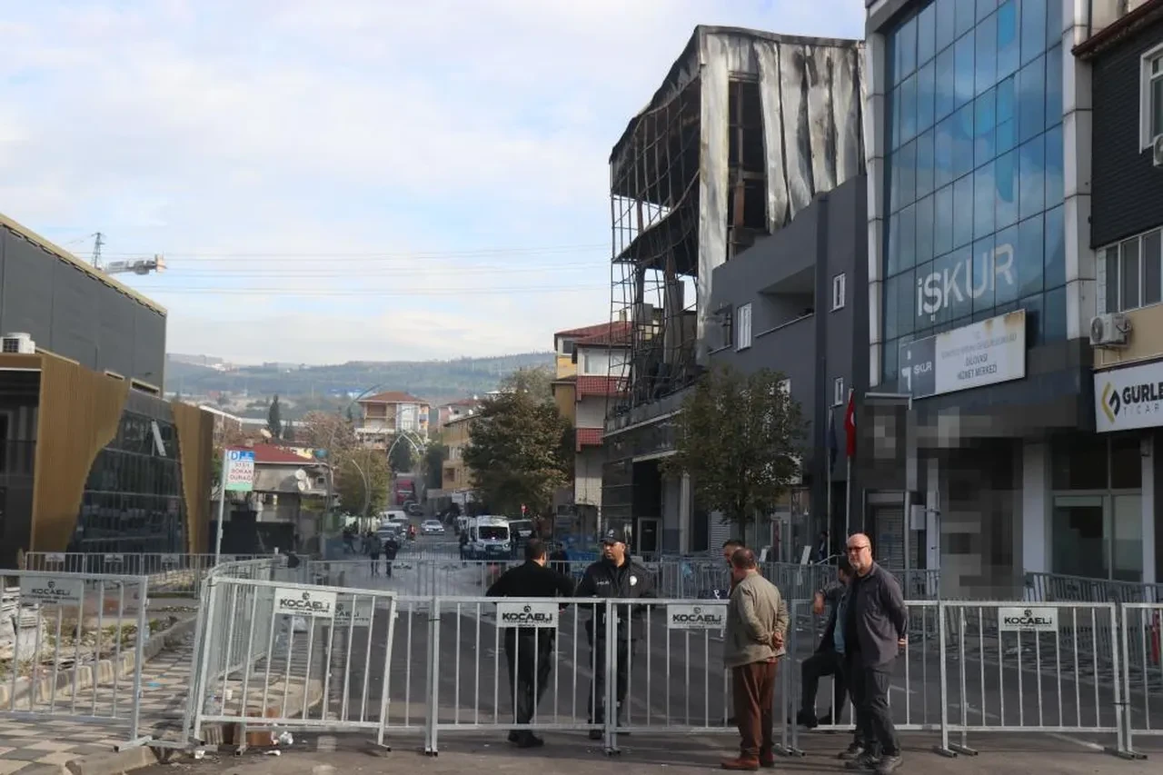 Acılı eş dehşete düşüren detayları paylaştı! 6 kadın birbirine sarılarak ölmüş