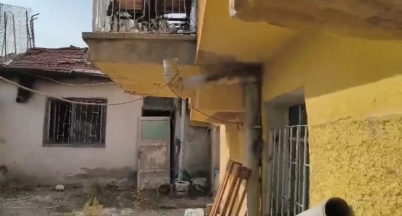 Ankara'da vahşet! Yaşlı adamın evine gizlice girdiler, döve döve öldürdüler 