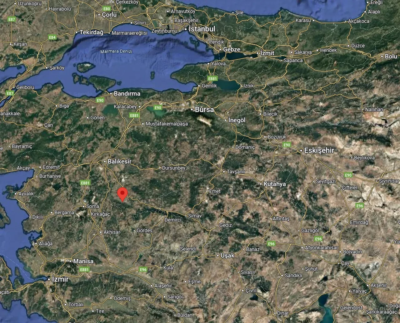 Balıkesir'de korkutan deprem! Çevre illerde de hissedildi