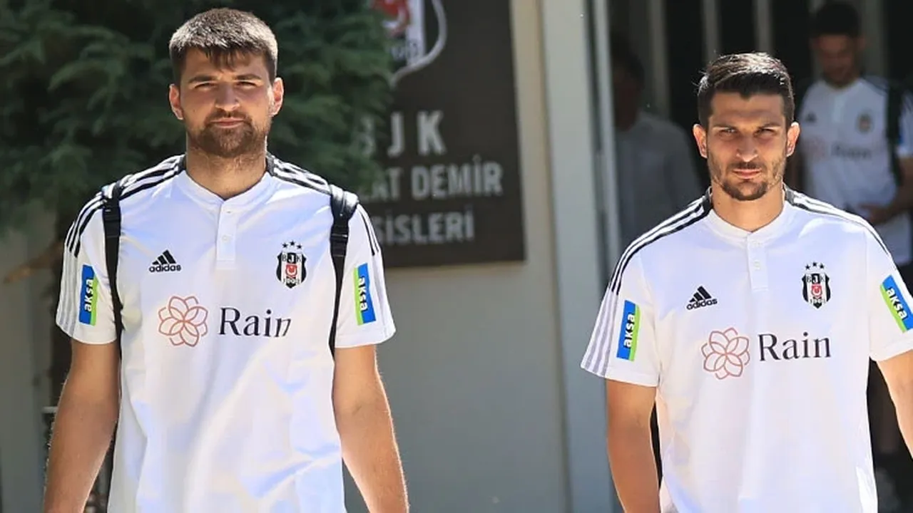 Beşiktaş'tan Necip Uysal ve Ersin Destanoğlu açıklaması
