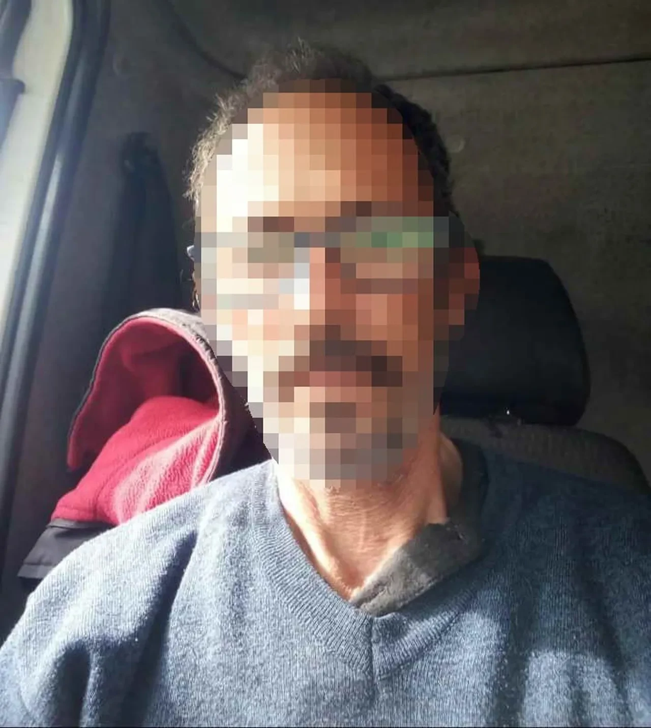 Kaymakamlık önünde dehşet! Kendini ateşe verdi