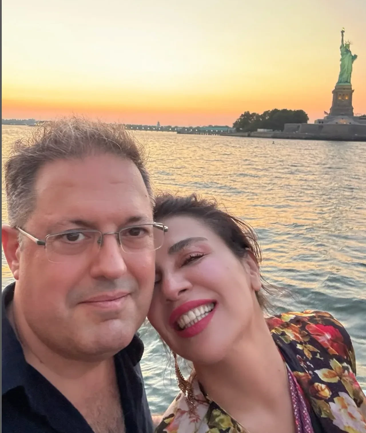 Taşacak Bu Deniz'in Zarife'si Yeşim Ceren Bozoğlu, çocukluk aşkıyla 30 yıl sonra yan yana  