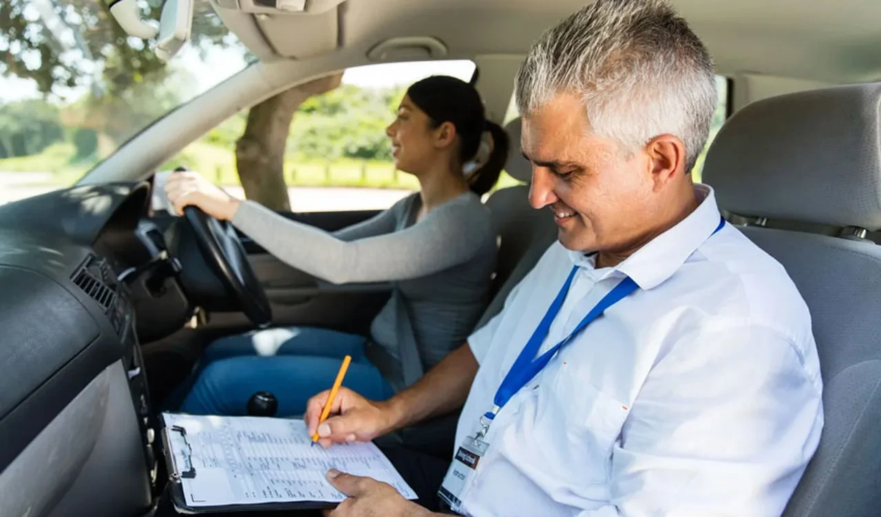 Ehliyet sınavına 128 kez girdi, hiçbirini kazanamadı, resmen servet harcadı