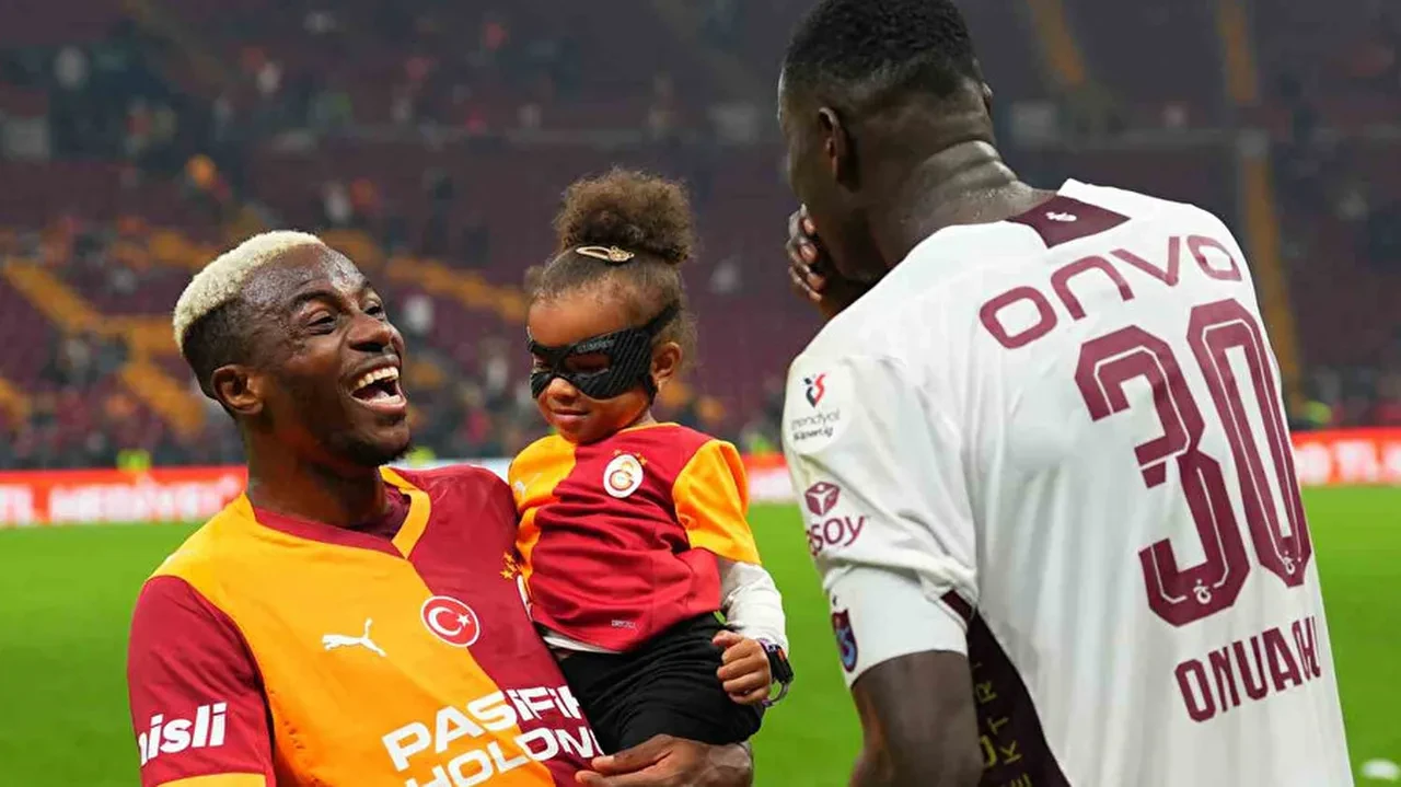 Galatasaray Icardi ile yollarını ayırıyor! Osimhen tavsiye etti yönetim harekete geçti