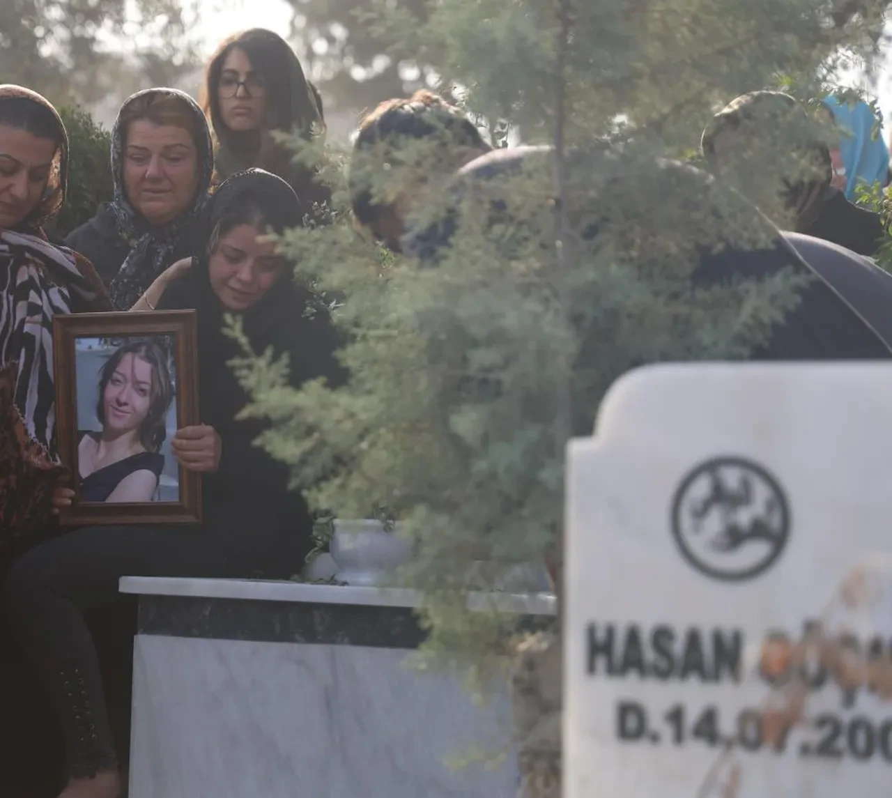 Hatay'da feci kazada 17 yaşındaki Dilan hayattan koparıldı! Amcası eşyalarına sarılıp ağladı