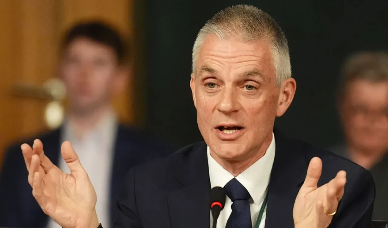 Montaj skandalı yüzünden istifa etmişti! BBC Genel Müdürü Davie'den şok itiraf: "Hata ettik"