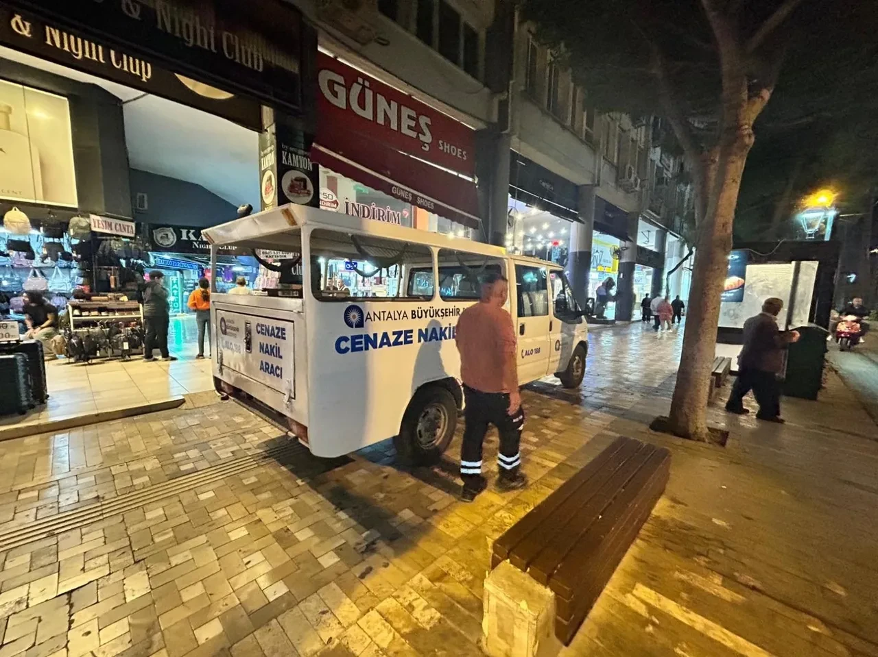 Ağır kokunun sebebi ihbarla ortaya çıktı! Meğer bir ay önce ölmüş