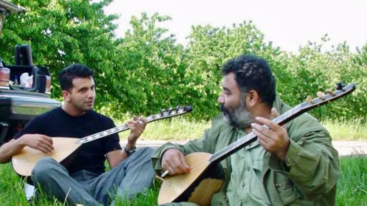 Ahmet Kaya vefatının 25. yılında dostlarının sesiyle AKM sahnesinde anılıyor: “Ahmet Abi’min Şarkıları”