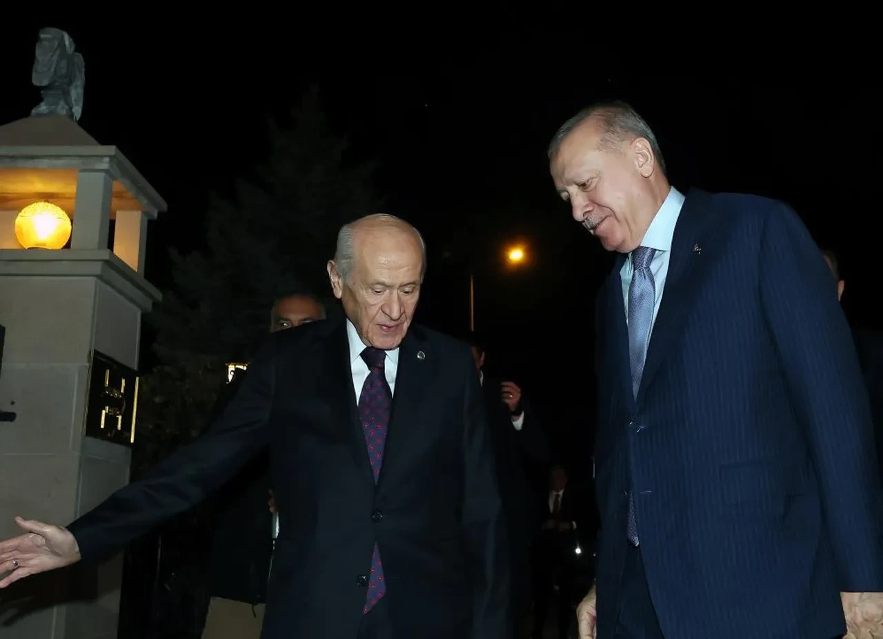 Cumhurbaşkanı Recep Tayyip Erdoğan MHP Lideri Devlet Bahçeli ile görüştü