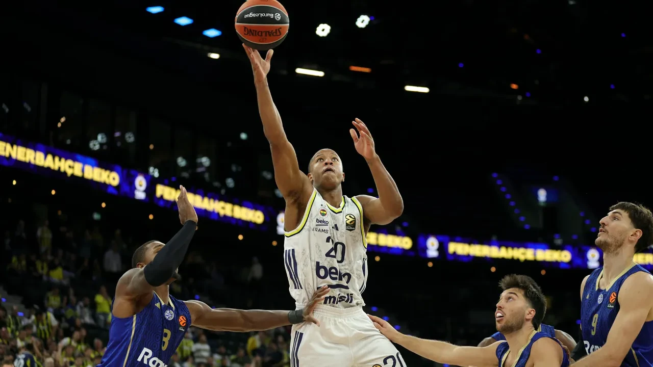 Fenerbahçe Beko İsrail ekibini yıktı geçti!