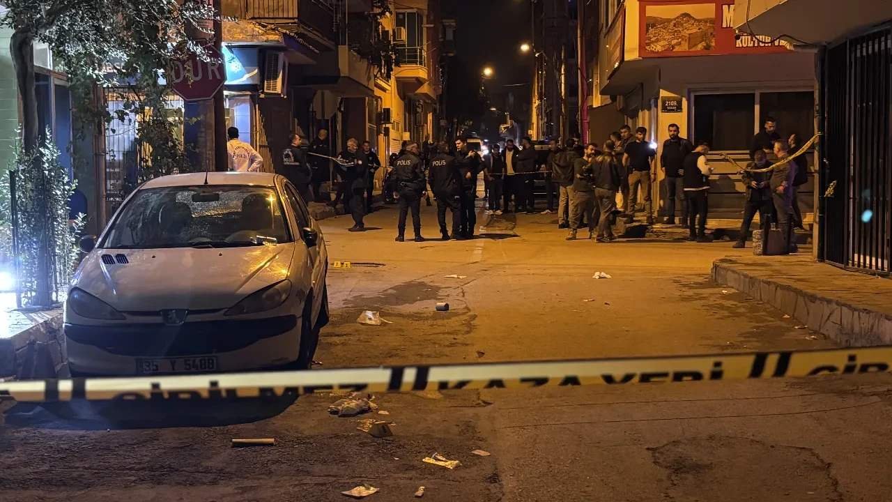 İzmir'de silahlı saldırı: 1 ölü, 3 yaralı