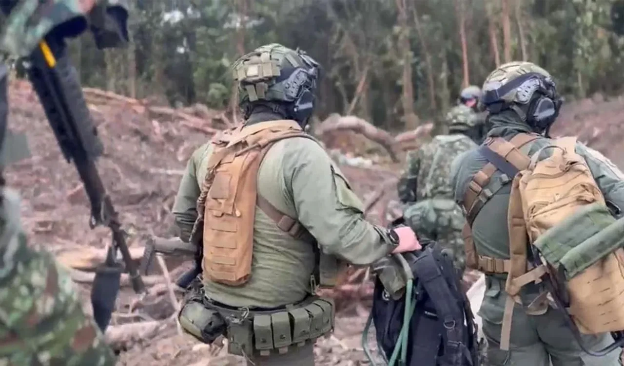 Kolombiya'da FARC operasyonu! 25 ölü