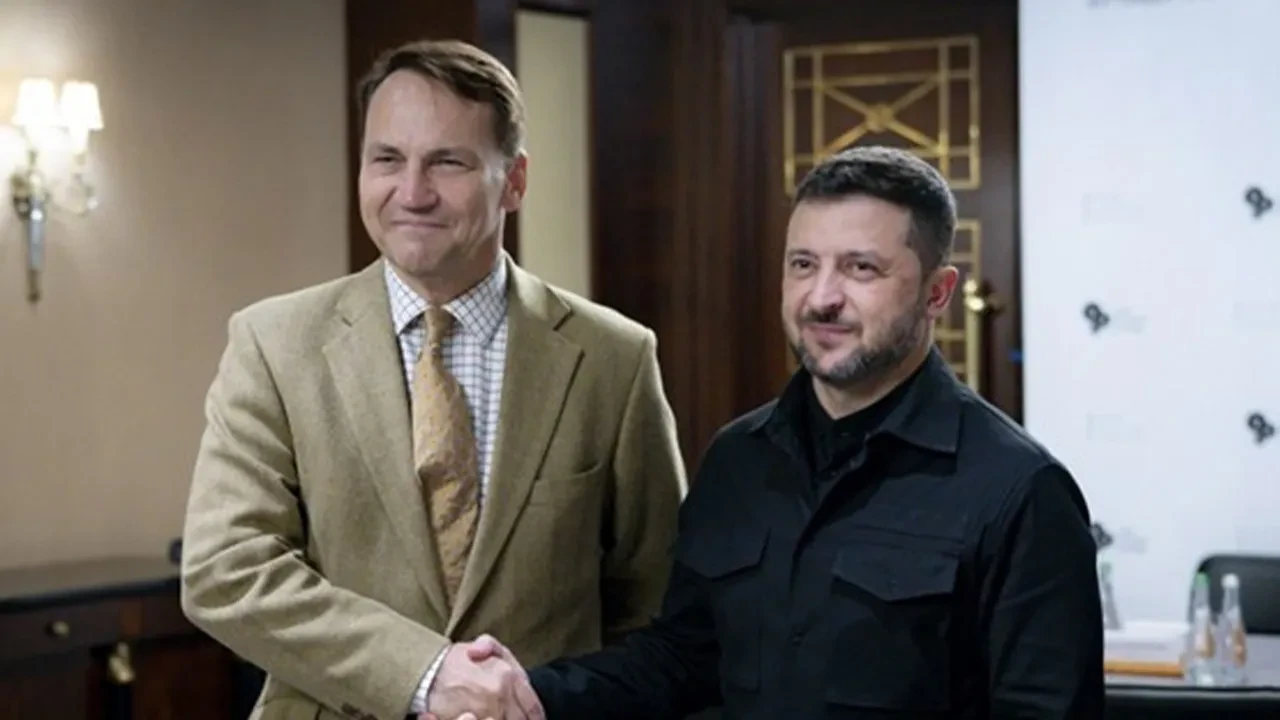 Polonyalı Bakandan sert çıkış: Rus sömürgesi olmaktansa ot yeriz