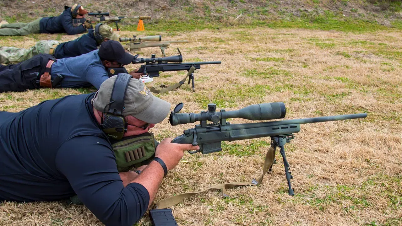 'Savaş turistleri' zevk uğruna sivilleri keskin nişancıyla öldürdü!