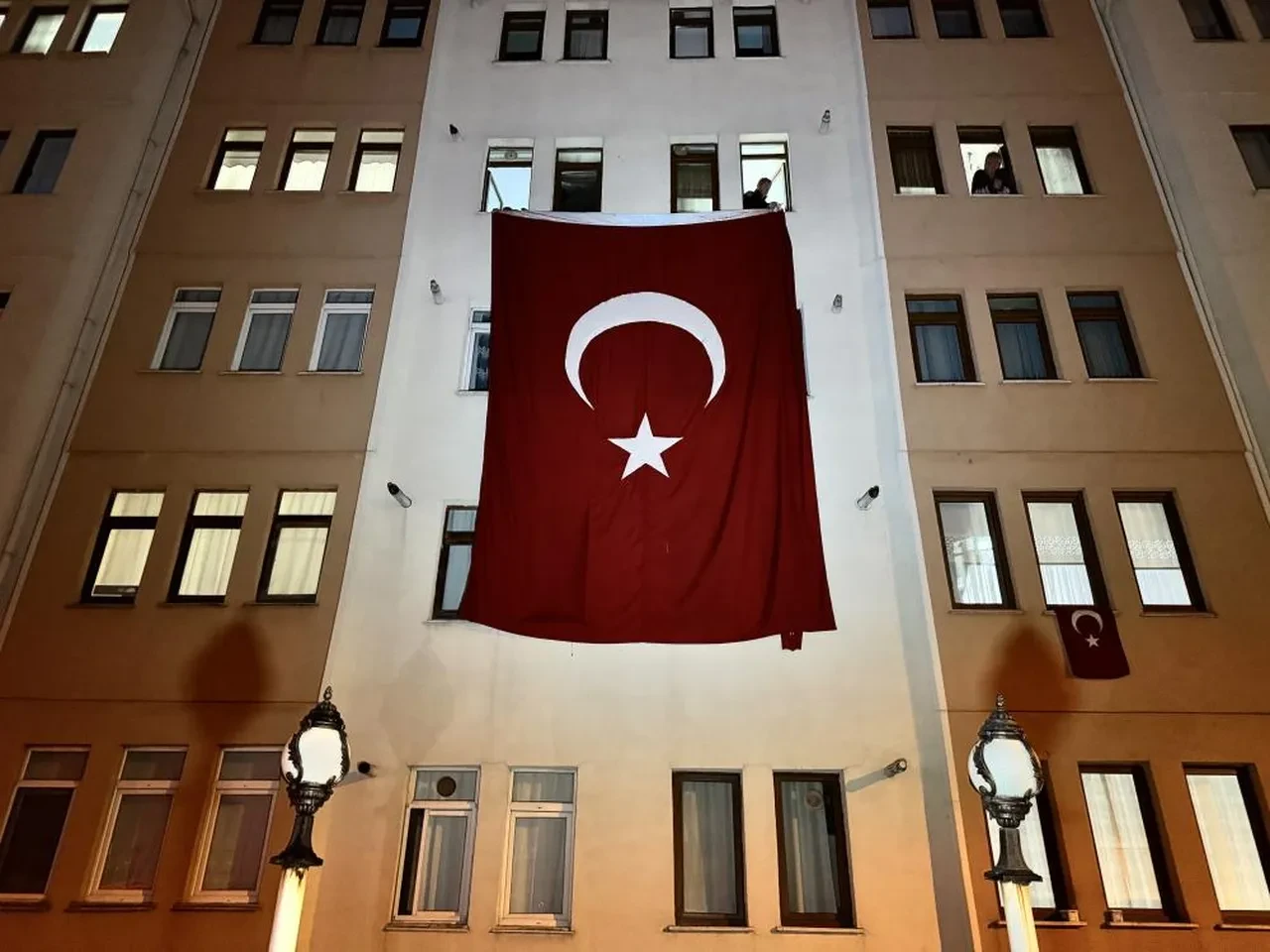 Şehitlerin isimleri belli oldu! Acı haberler ailelerine ulaştırıldı